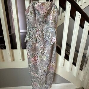 Elliatt Multicolor Jacquard Midi Dress